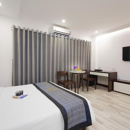 Aoa Danang Beach Hotel Экстерьер фото